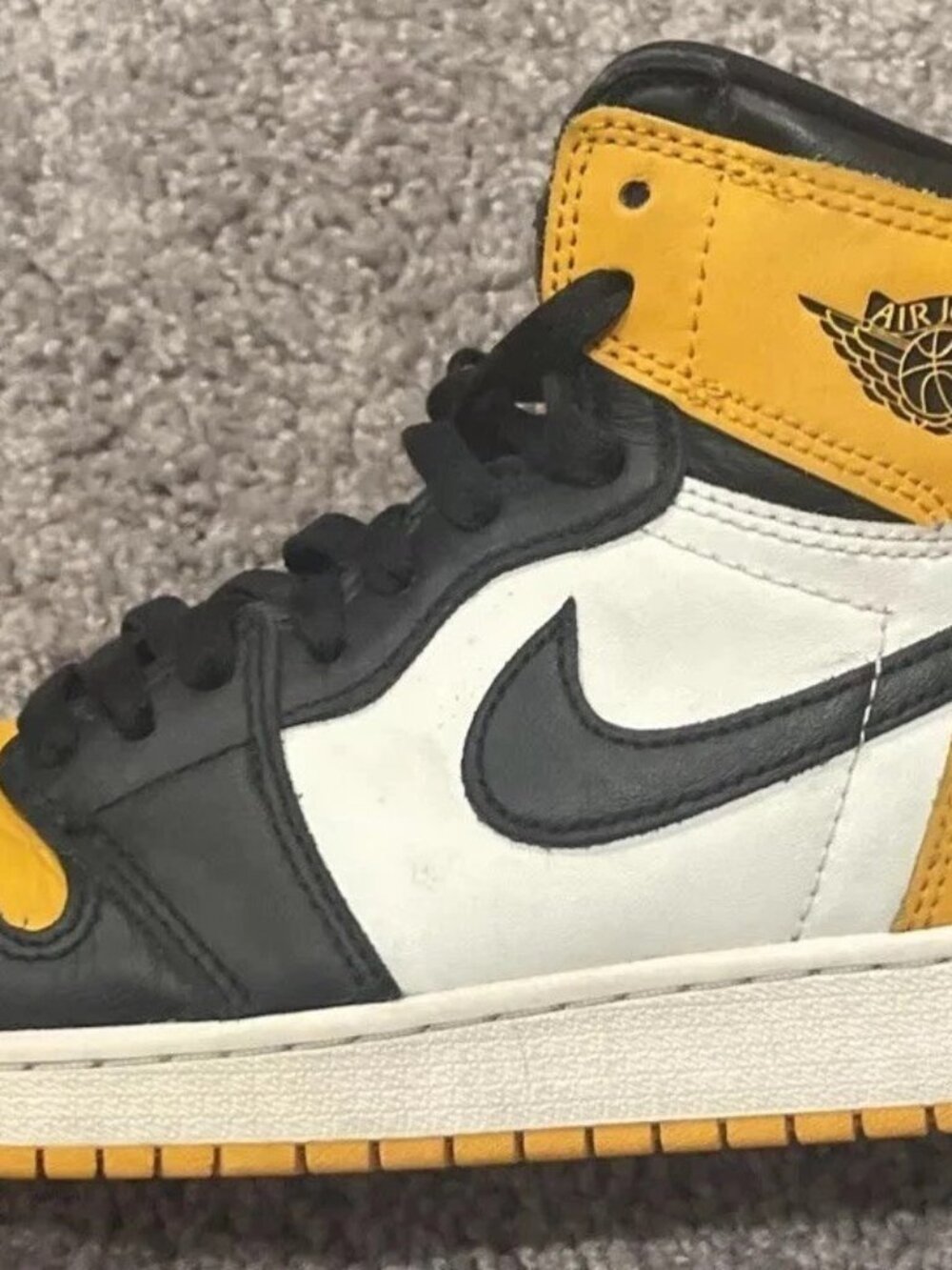 Nike Air Jordan 1 Retro High GS Taxi Yellow Toe Kids Sneakers 6.5Y 575441-711 OG